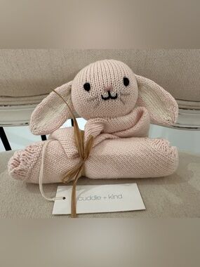 🤍 NWT Organic Cuddle + Kind Pink Bunny Lovey Security Baby Blanket in Blush NWT